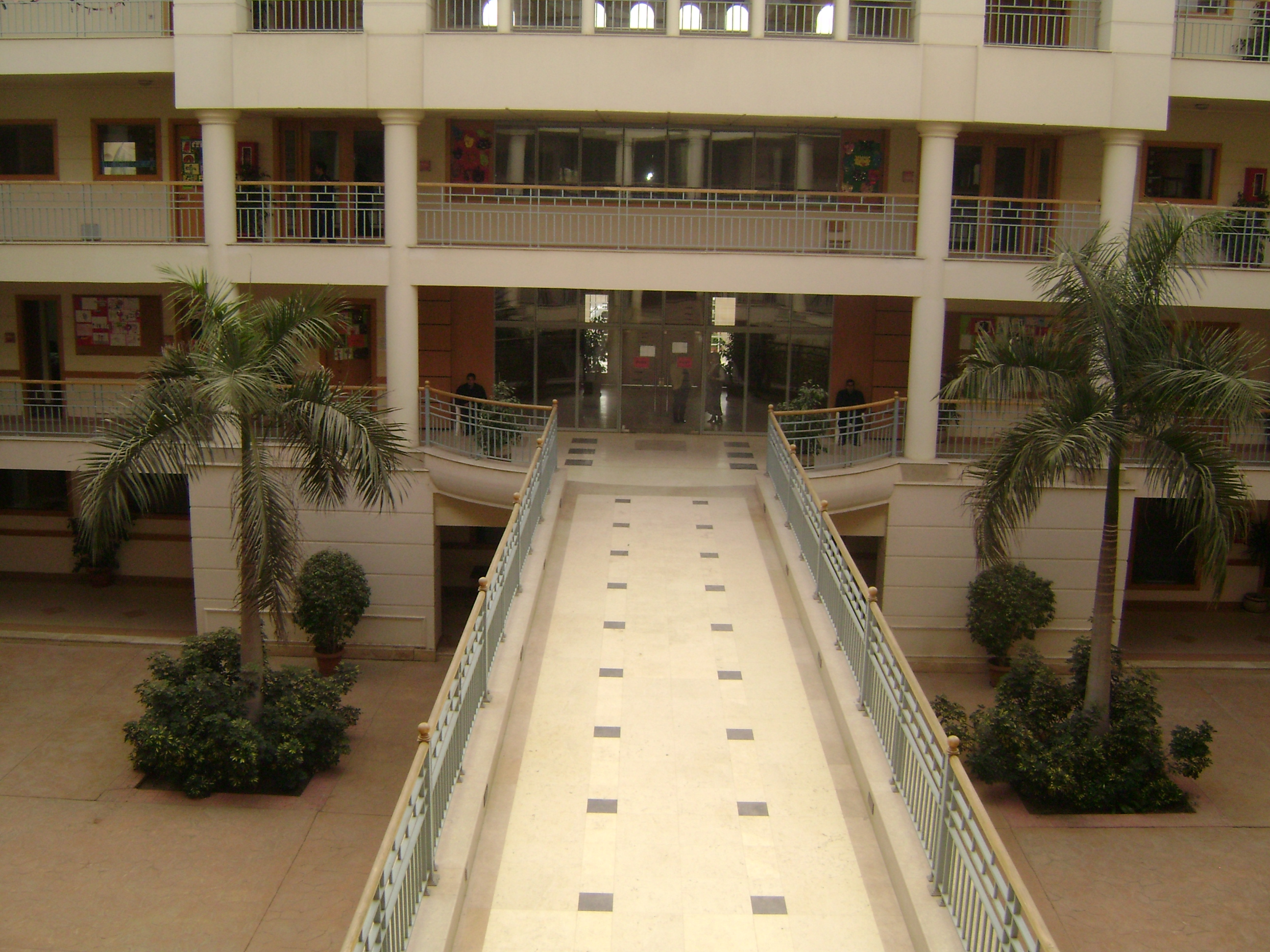 egypt2009085.jpg
